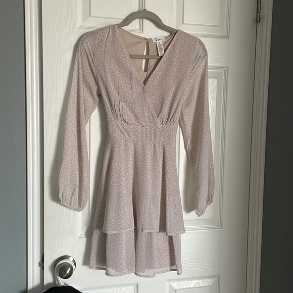 Flowy dress - Picture 2 of 3